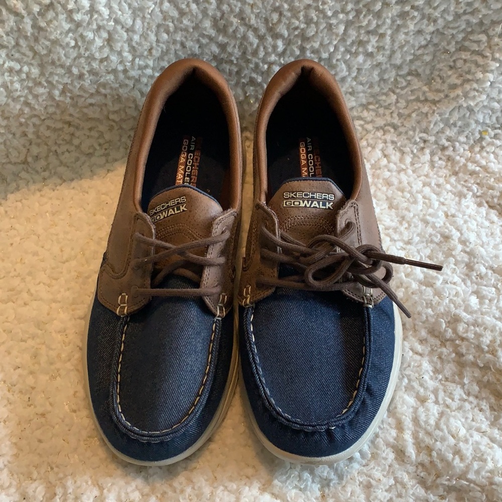 Skechers air cooled Gogo mat loafers go walk M9